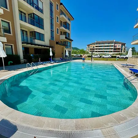 Апарт-отель Obzor Beach Resort 4*