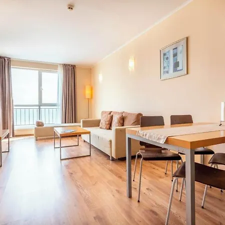 Обзор Бийч Резорт Апартхотел 4*