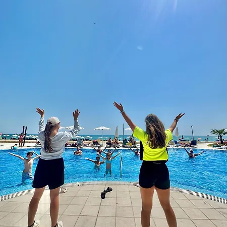 Obzor Beach Resort אובזור
