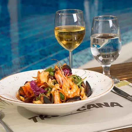 Apartmanhotel Obzor Beach Resort 4*