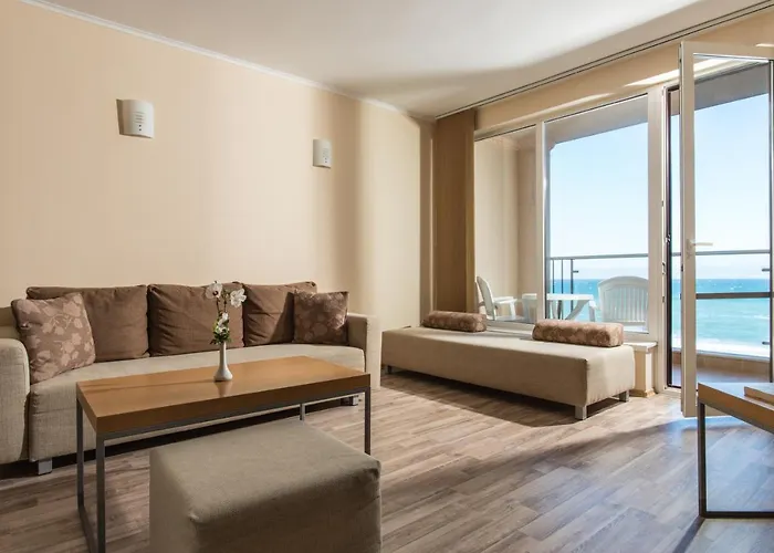 Obzor Beach Resort Lejlighedshotel 4*