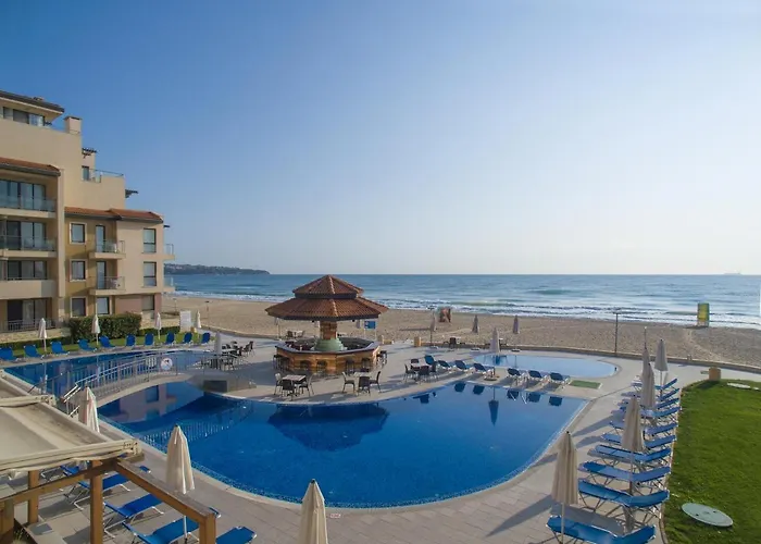 Обзор Бийч Резорт Обзор