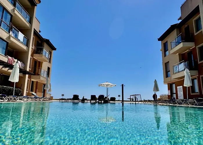 Obzor Beach Resort Appart hôtel 4*