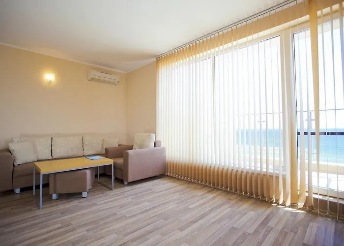 Обзор Бийч Резорт Обзор