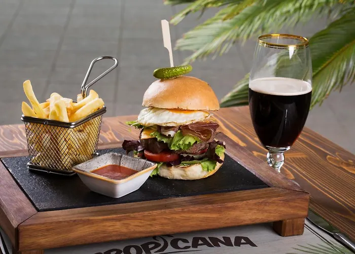 Обзор Бийч Резорт Апартхотел 4*